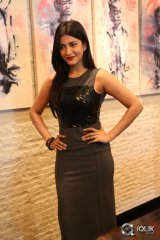 Shruti Haasan at Srimanthudu Movie Thank You Meet